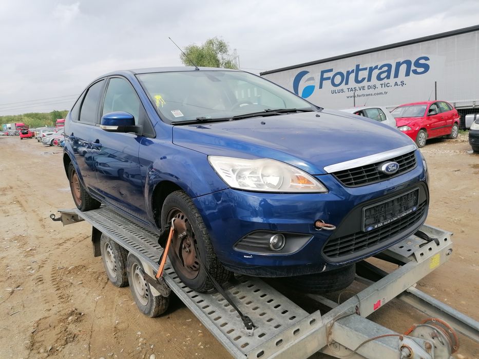 Bara capota aripa usa trager haion Ford Focus