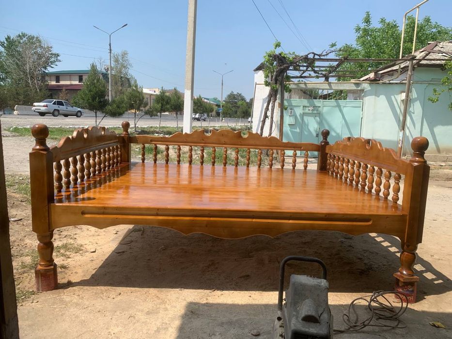 karvat suri chorpiyalar stol stular spalnilar