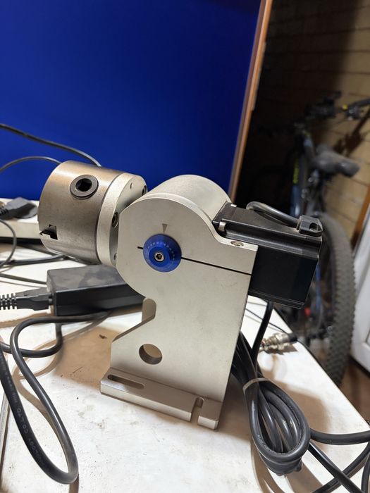 Волоконный лазер