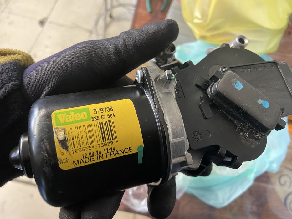 електромотор на чистачките RENAULT CLIO