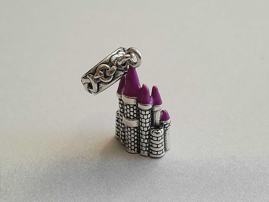 Charm castel fermecat - argint si zirconiu cubic