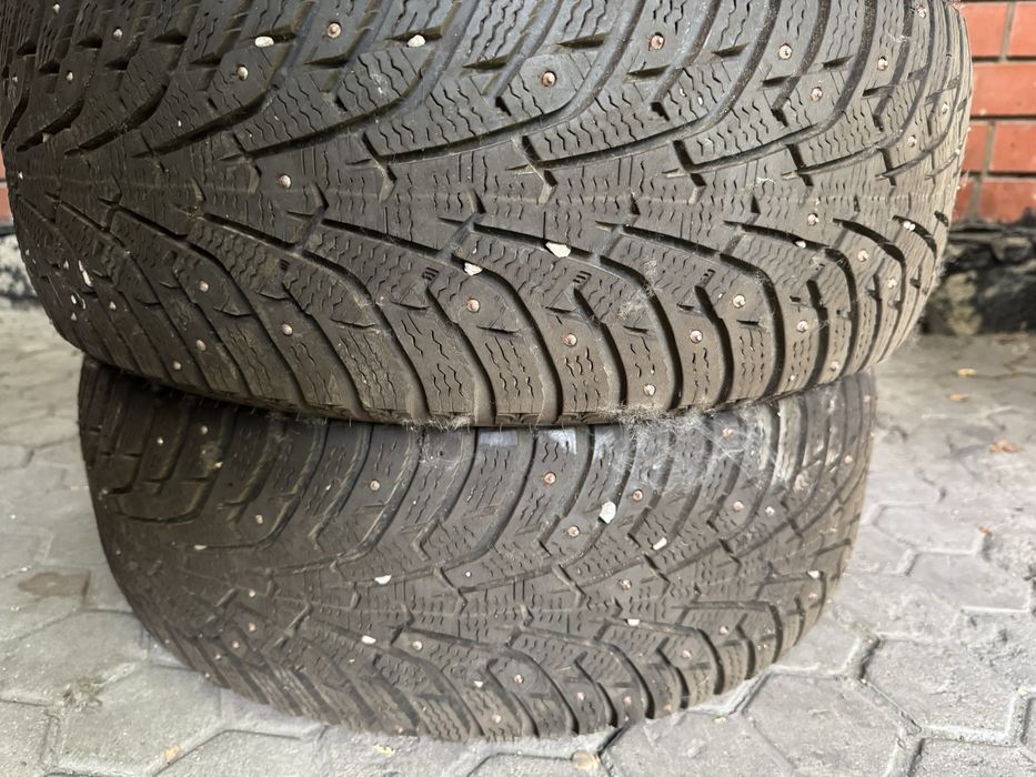 Продам шины зима R17/225/55