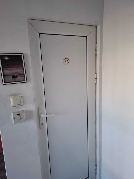 Магазин до училище Иван Вазов