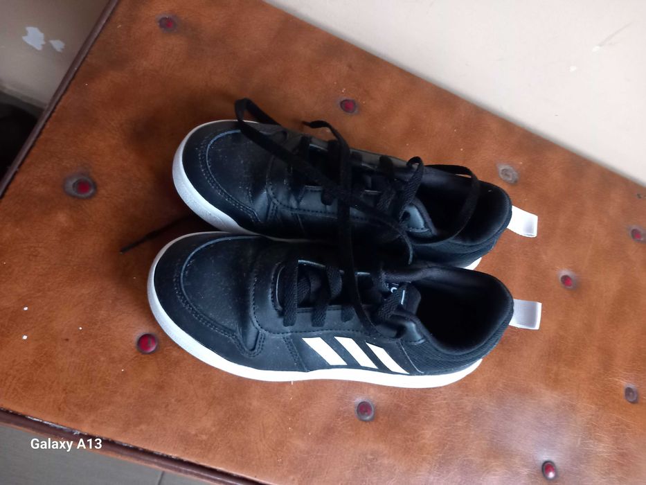 Маратонки Adidas