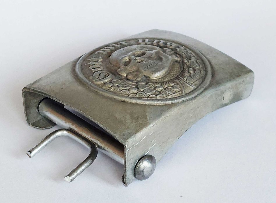 WW2  Немска катарама за колан Totenkopf с печат и маркировки