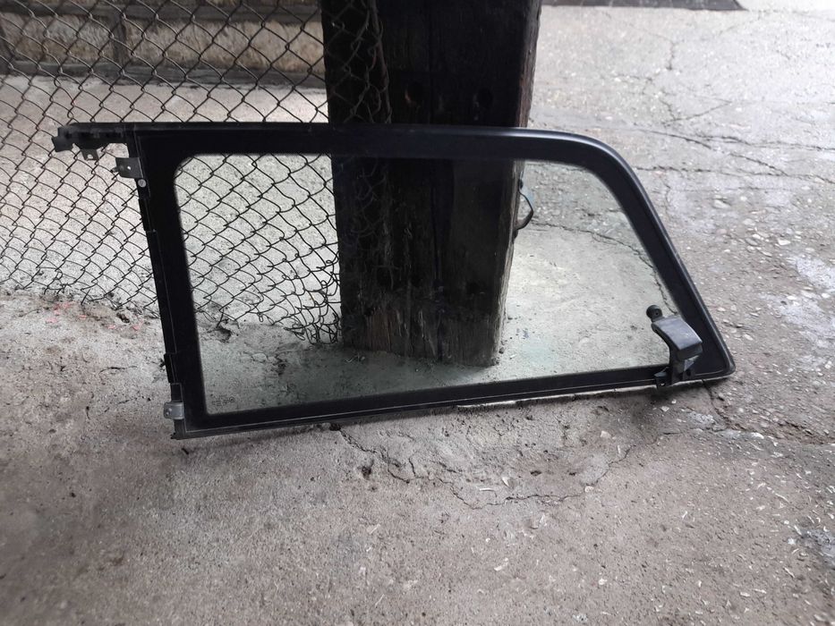 Задни странични стъкла за АУДИ А3