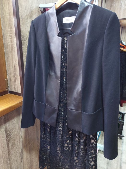 Продаются красивые гипюровые платья