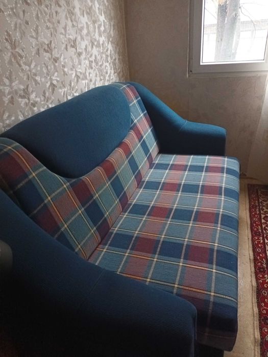 Canapea 2 locuri extensibila