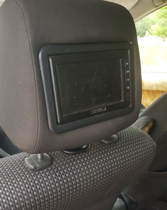 На части!!! Toyota Corolla Verso 2.2 D-cat 177 hp Тойота Корола Версо