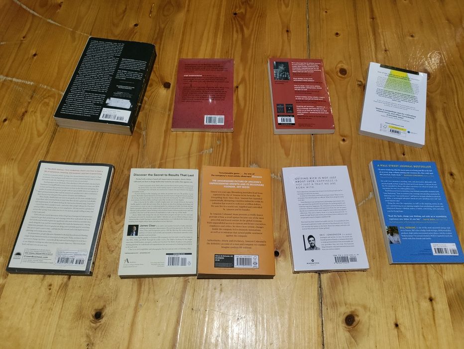 Книги на английски в отлично състояние