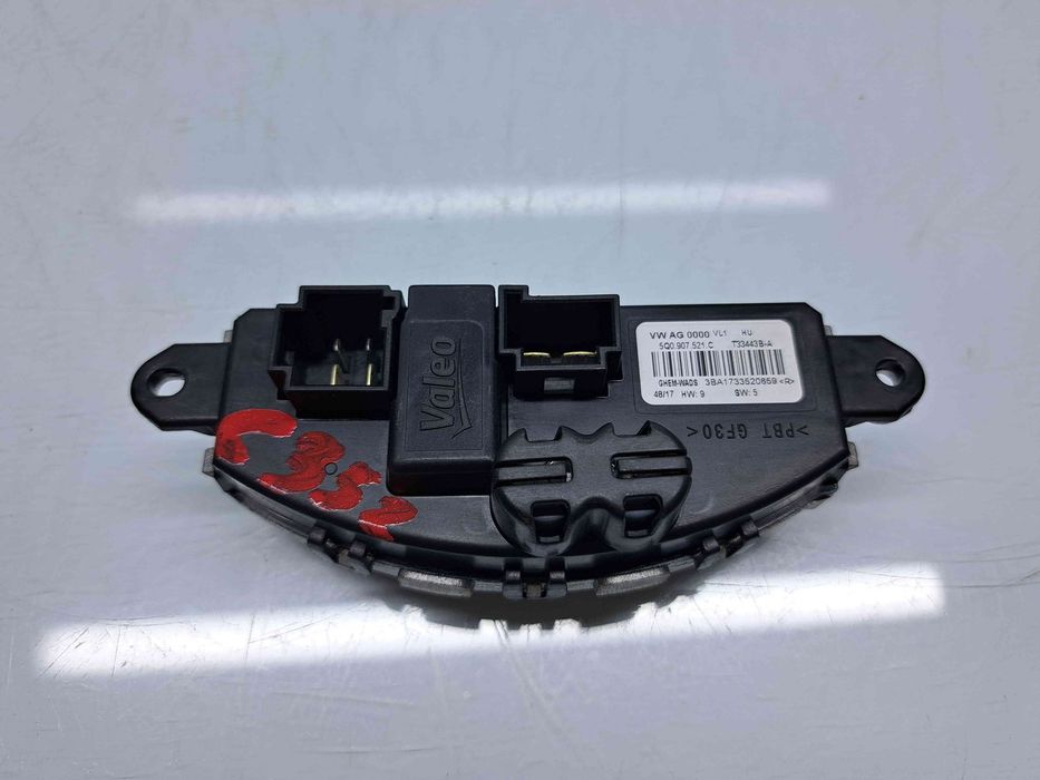 Releu Skoda Octavia 3 (5E3) Facelift [Fabr 2012-2020] 5Q0907521C