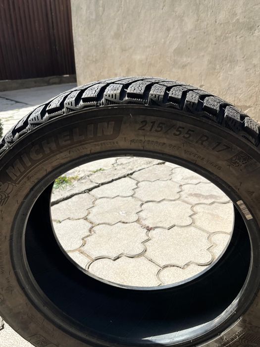 резина Michelin 215/55/17