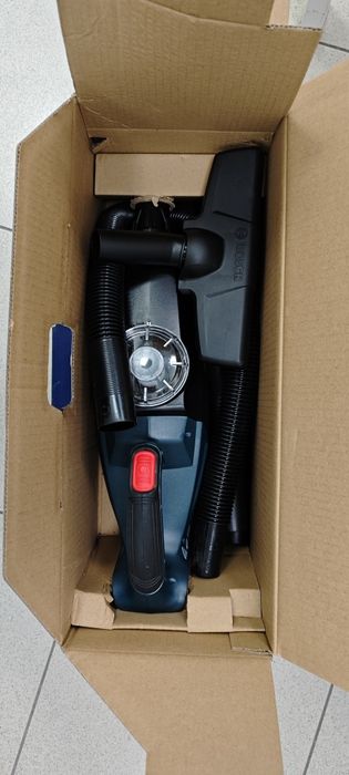 Акумулаторна прахосмукачка Bosch GAS 18 V-1 SOLO