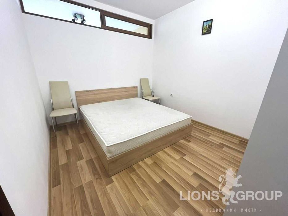 Продава се Тристаен апартамент в Варна, Левски - 78 кв.м за 2481 €/кв.м - Снимка #4