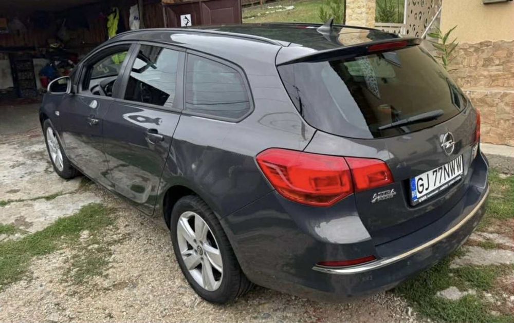 Opel Astra J 1.6CDTI