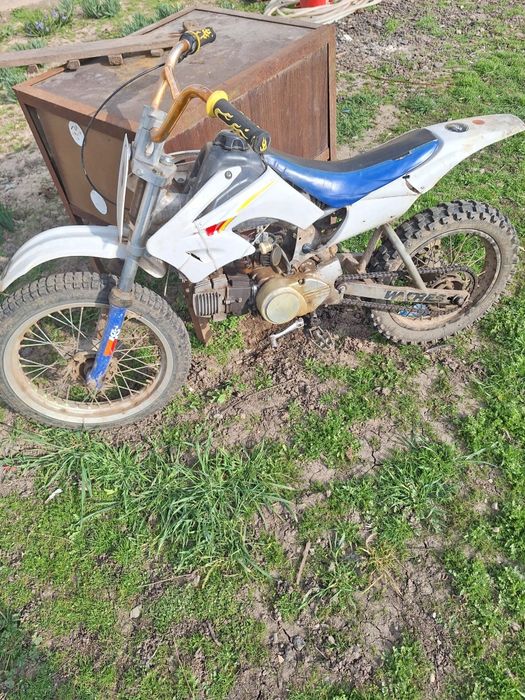 Vând cross 125cc