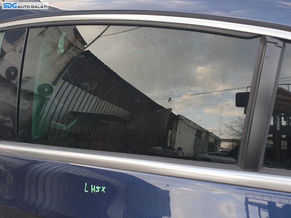 Geam Sticla Culisant de pe Usa Portiera Stanga Spate Volkswagen CC 2012 - 2017 [C3828]