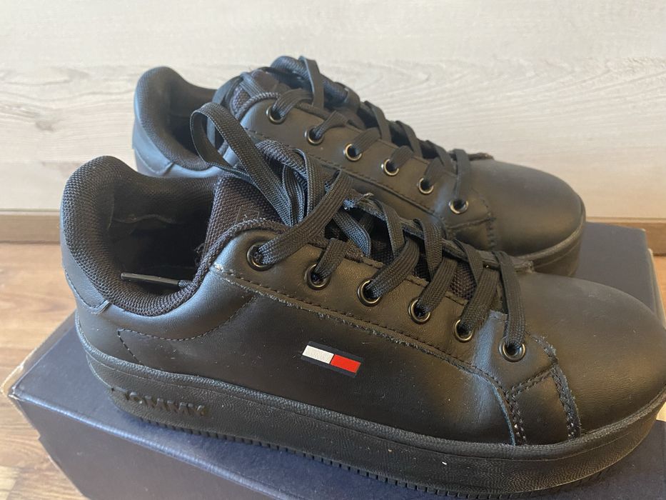 Tommy Jeans 36 номер