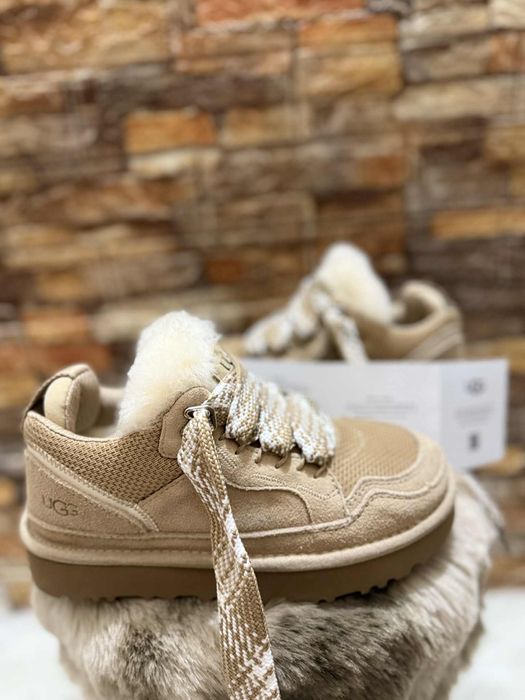 Ugg LOWMEL marimea 36