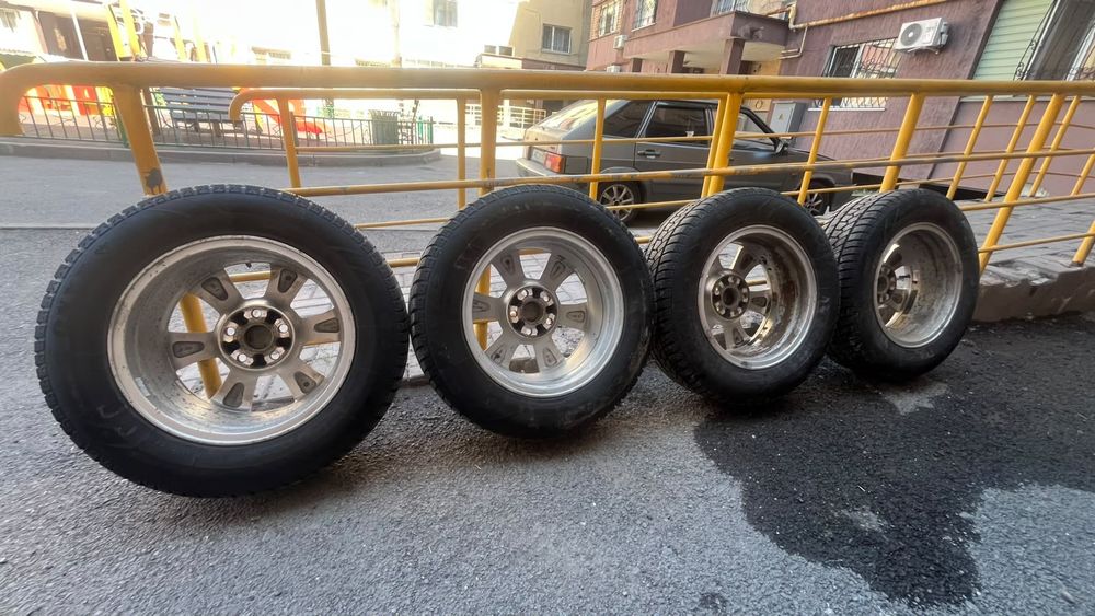 Продам шину Альфард, эстима