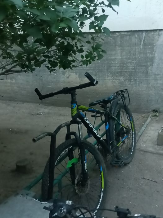 Продаю велик надо денги
