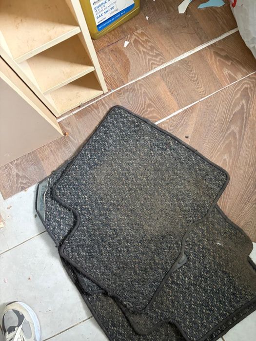 Продам коврики для авто