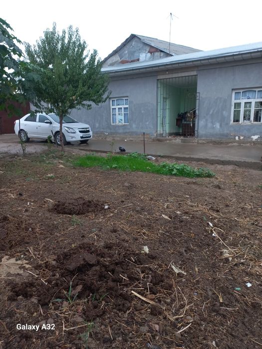 Yer uchaska sotiladi