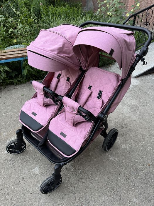 Коляска для двойни PITUSO DUO SITY