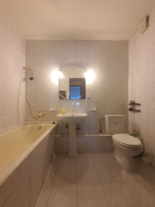Apartament 2 camere de inchiriat, decomandat, Turda (zona Mihalache).