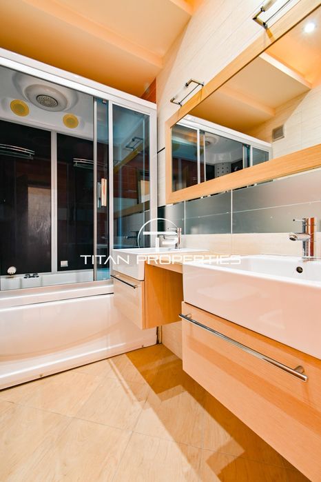 Дава се под наем Четиристаен апартамент в София, Витоша - 300 кв.м за 1900 € - Снимка #14