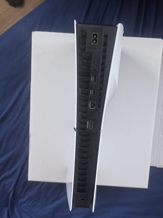 PlayStation5 slim  с дискозаписвачва и FC25