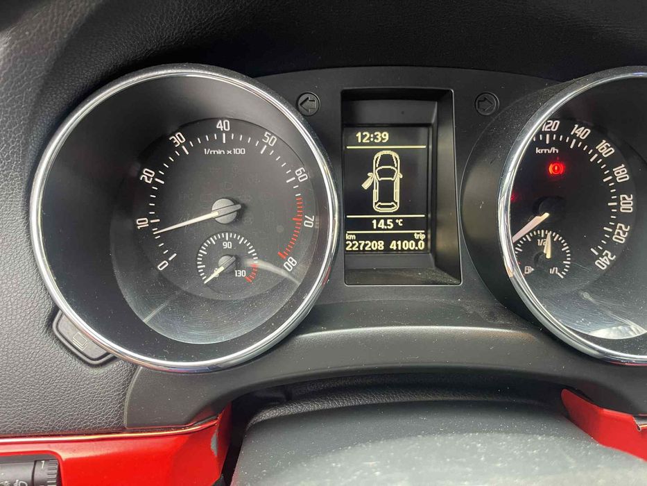 SKODA Yeti 2011 — imagine 5