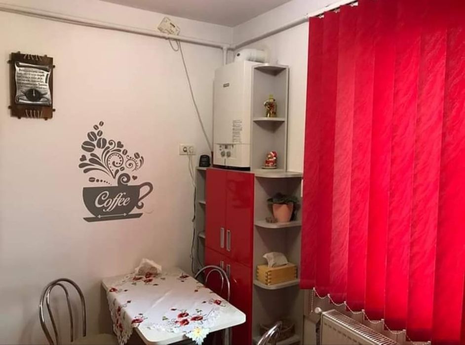 Închiriez apartament 1 camera.