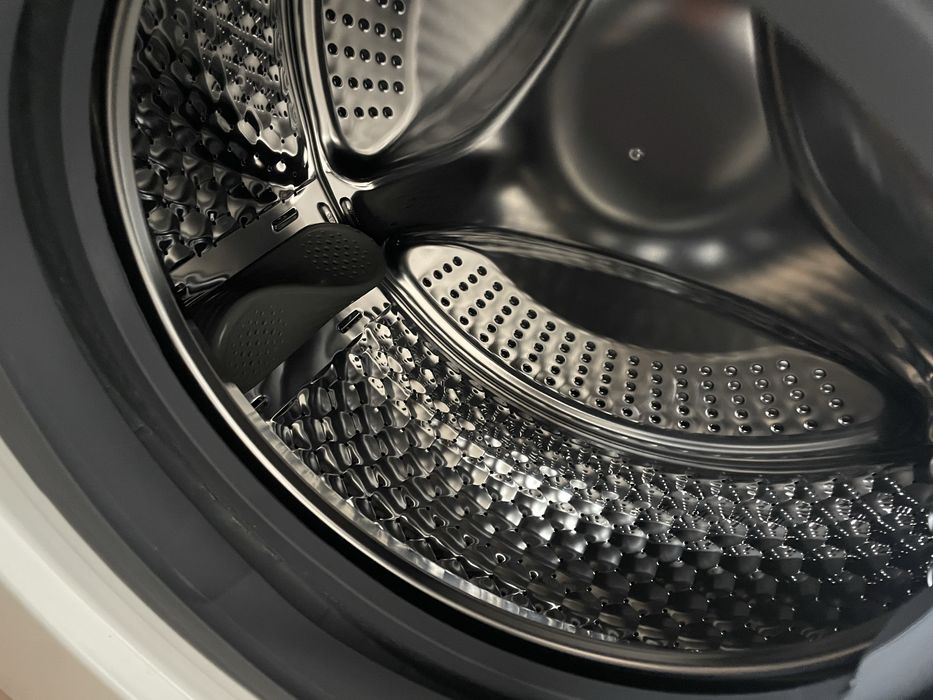 Masina spalat rufe frontala slim Vortex