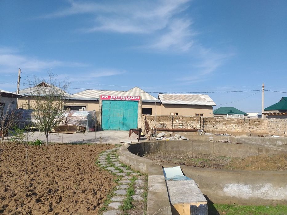 Ховли сотилади 10сотих