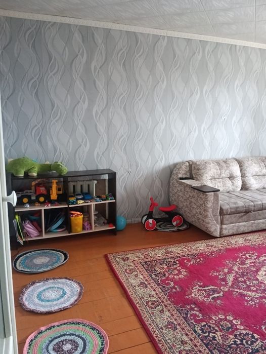 Продам 3 х комнатную в горняцком
