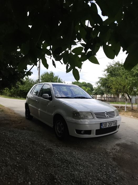 VOLKSWAGEN Golf 2000 — imagine 3