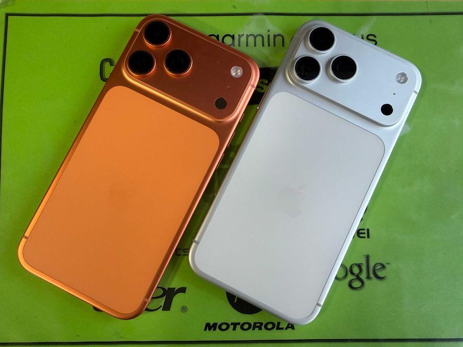 iPhone 17 Pro Max 512gb фабрично отключен