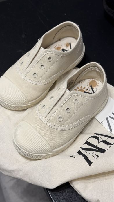 Детски обувки ZARA