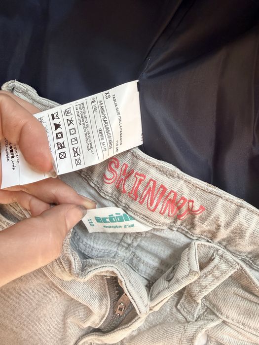 Продам желетку и джинсы