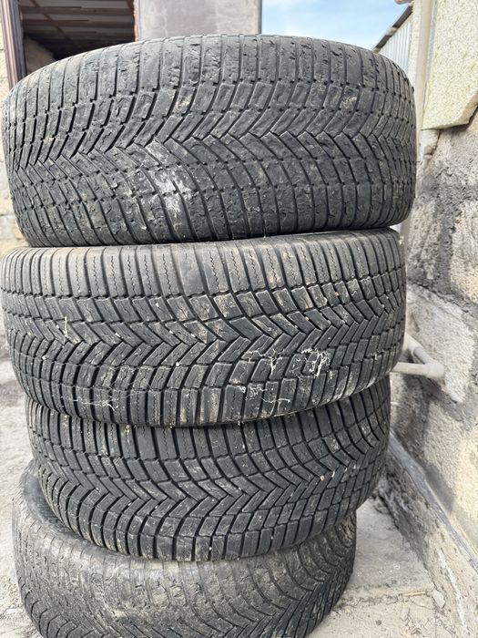 Шины 235/50 R19 Бриджстоун