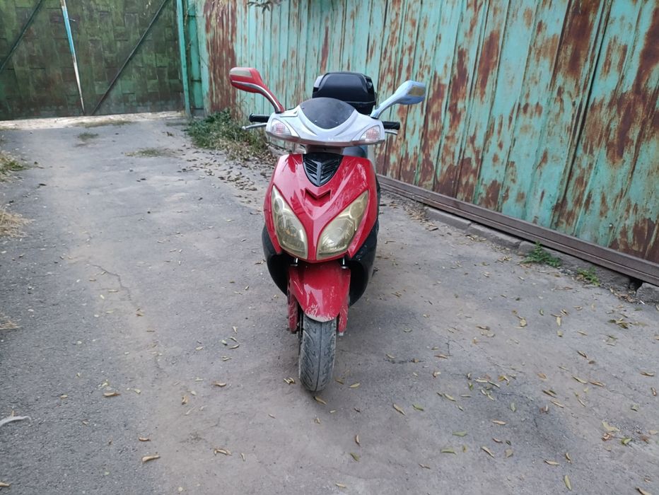 Продам Мопед 150см³