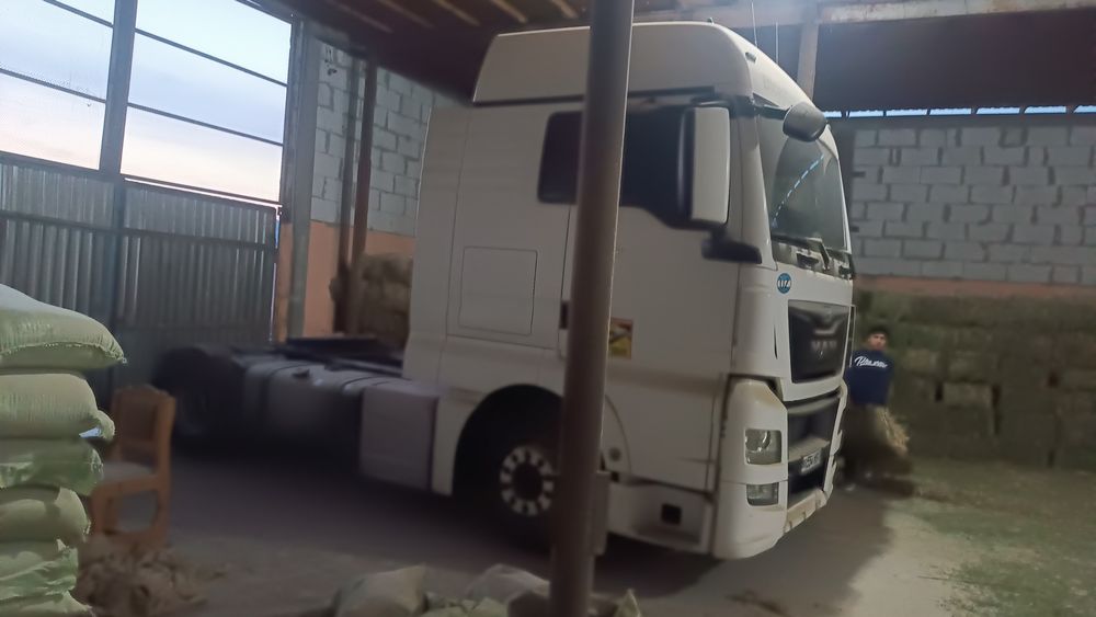 Фура сотилади срочно