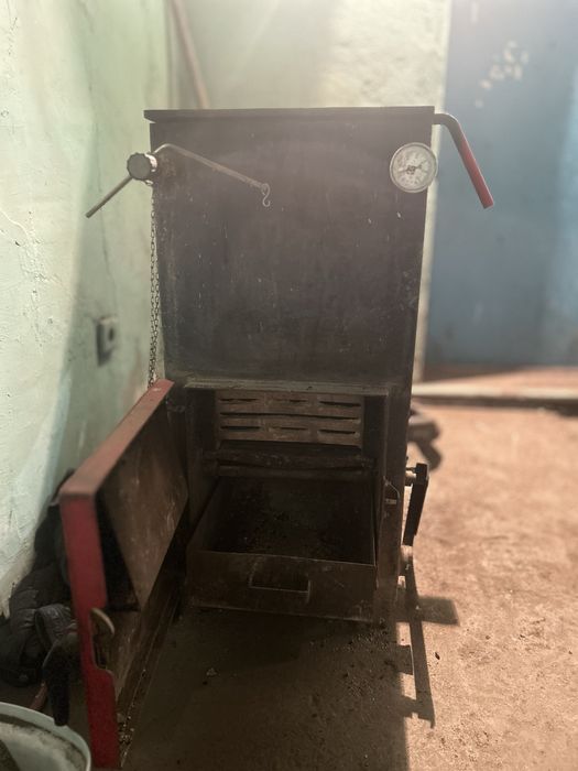 Продам длит.горения печь 150 000.