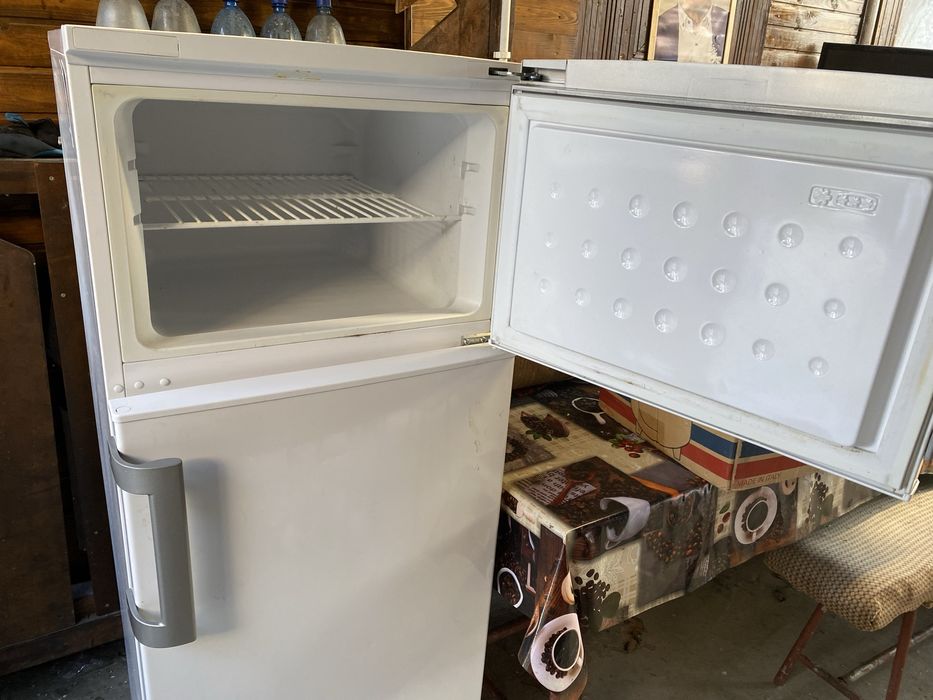 Vand  frigider Artic