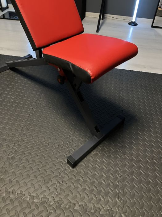 Banca reglabila fitness, k sport, culoare rosu, negru, in stare buna