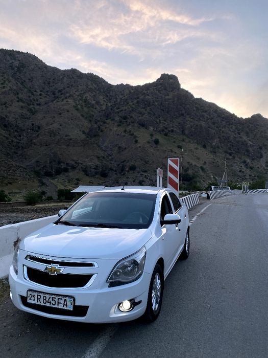 2020-yil 404000km Kraska kapot Ong krilo Ong eshik xadavoy yaxshi