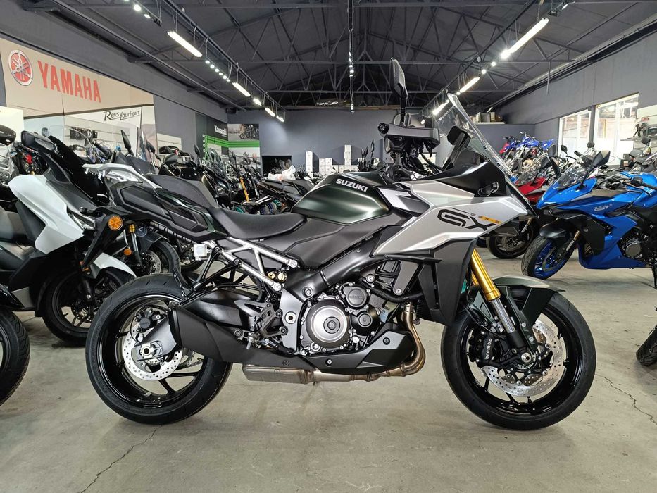 Suzuki GSX-S 1000GX M6 2026 - PROMO - Suzuki Constanta by EST BIKE