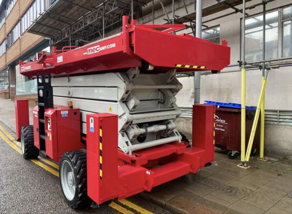 Nacela foarfeca MEC 6092RT – 20.2M DIESEL