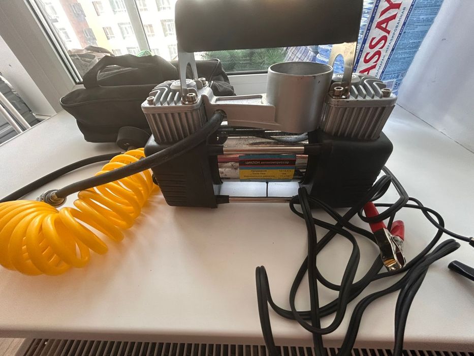 Продам насос для шин